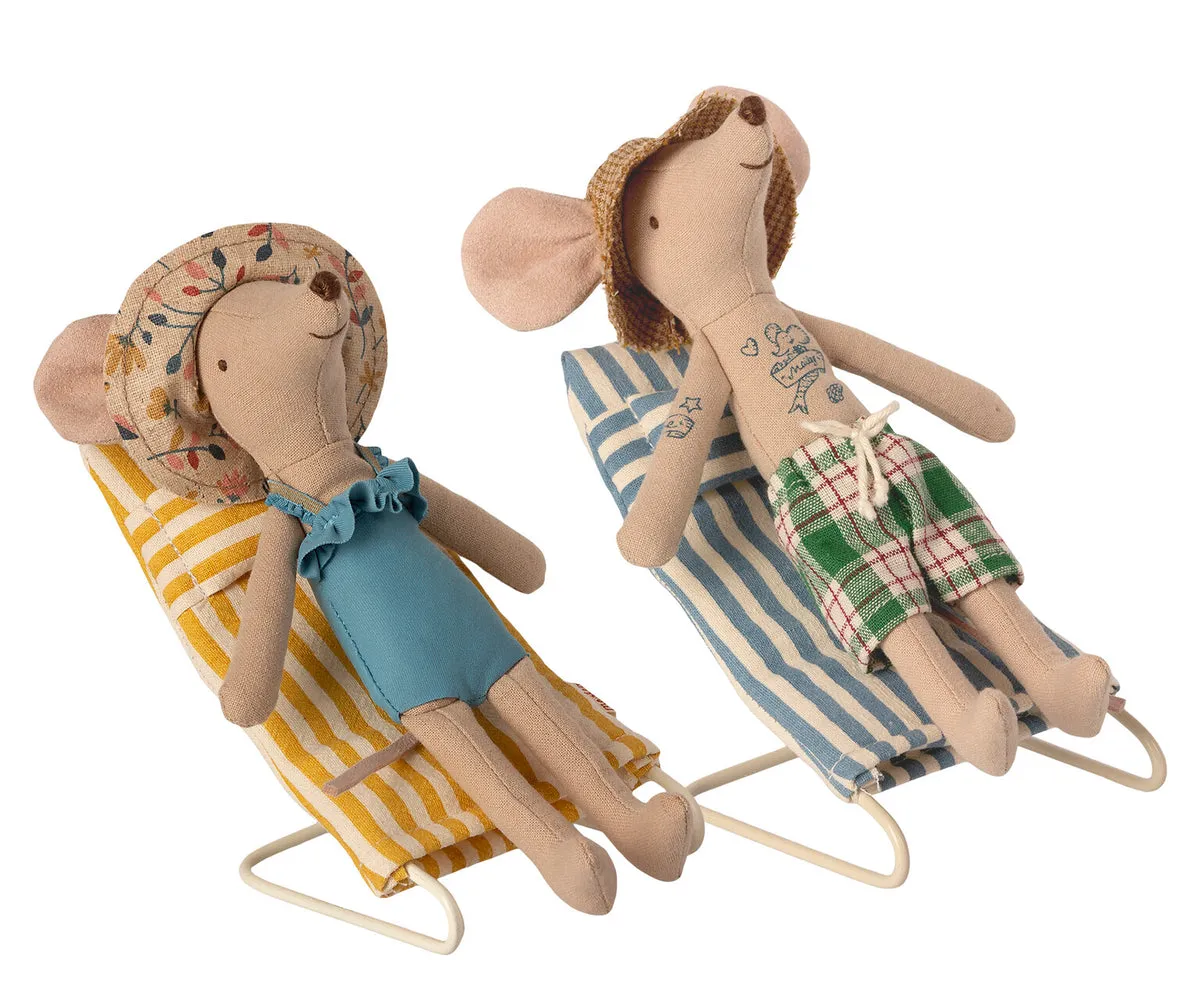 Beach Chair Set, Mouse by Maileg
