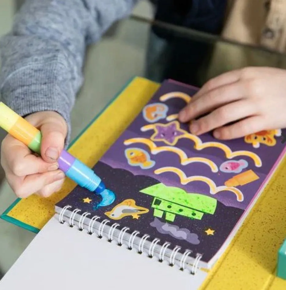 Crayon Adventures - Beach