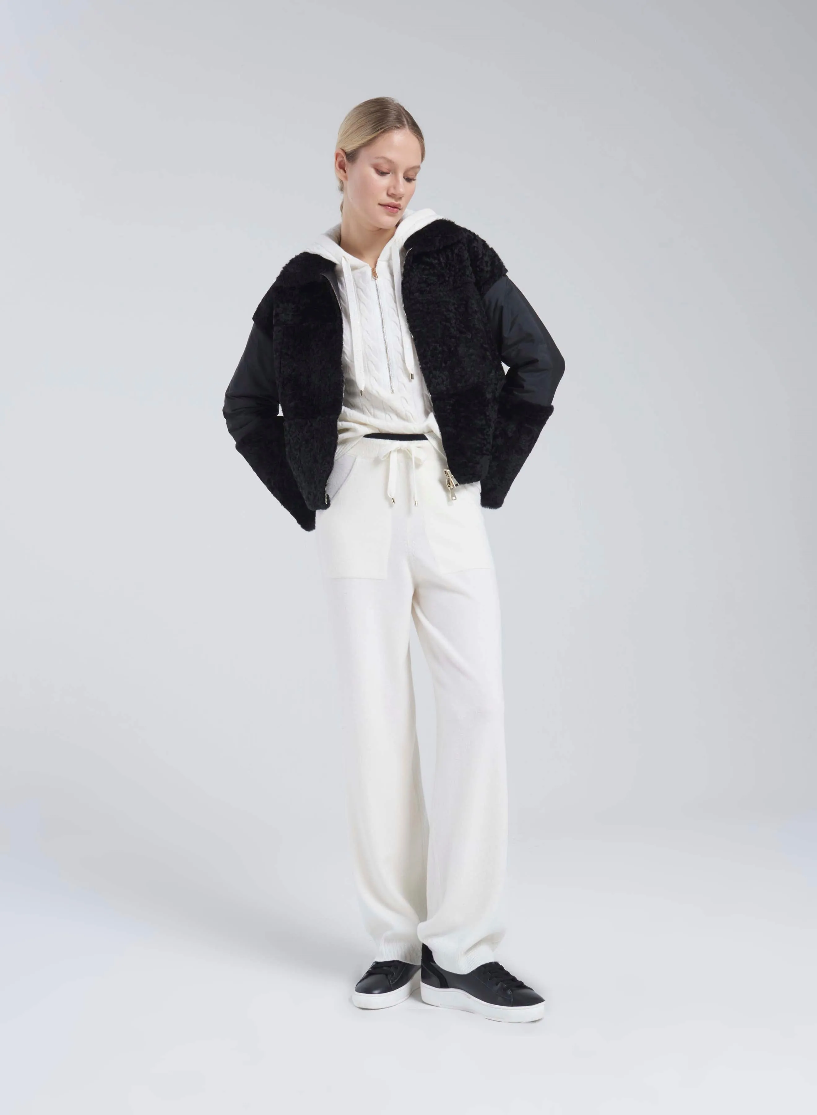 GIACCA IN NYLON E MONTONE