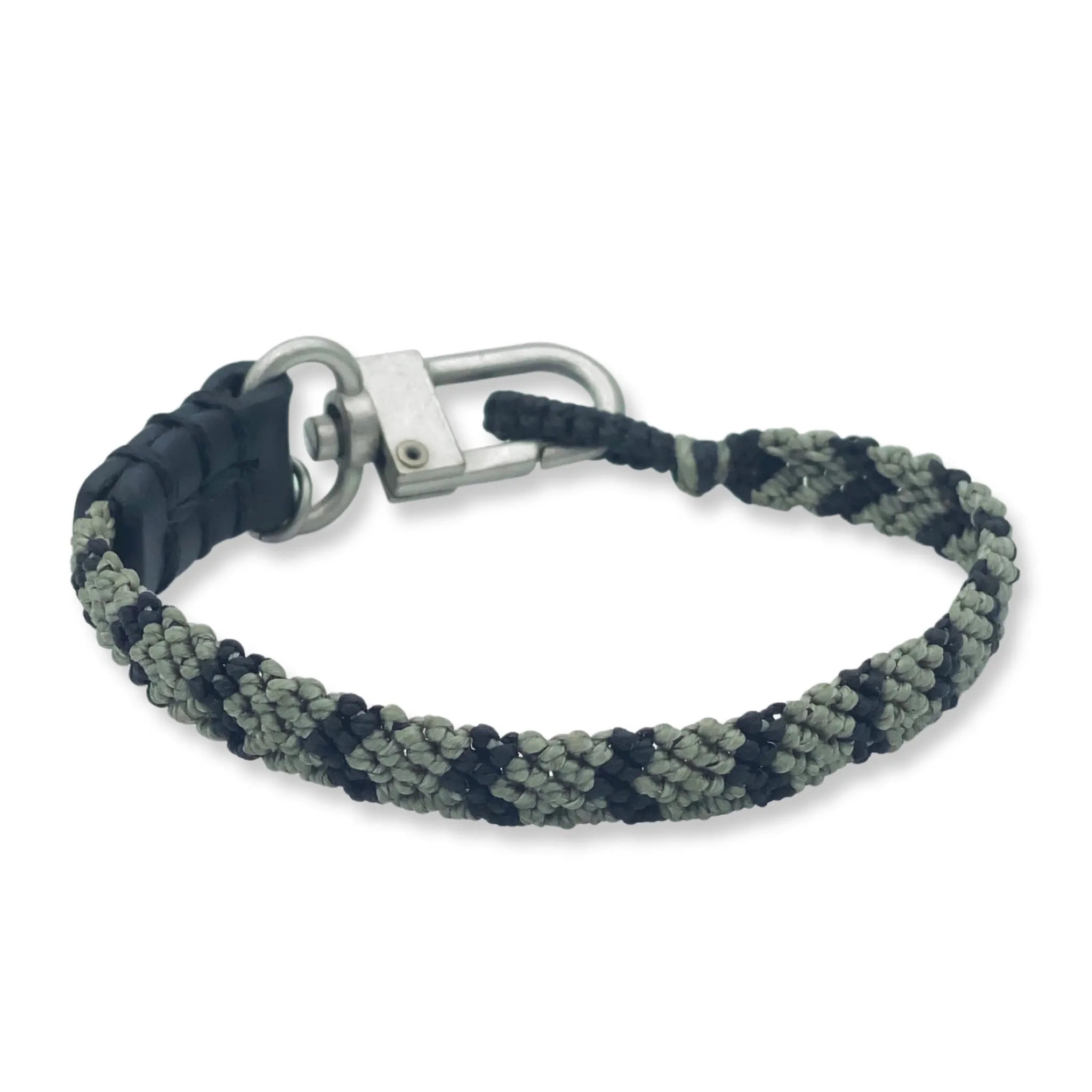 Hand-knotted Stripe Chevron Bracelet