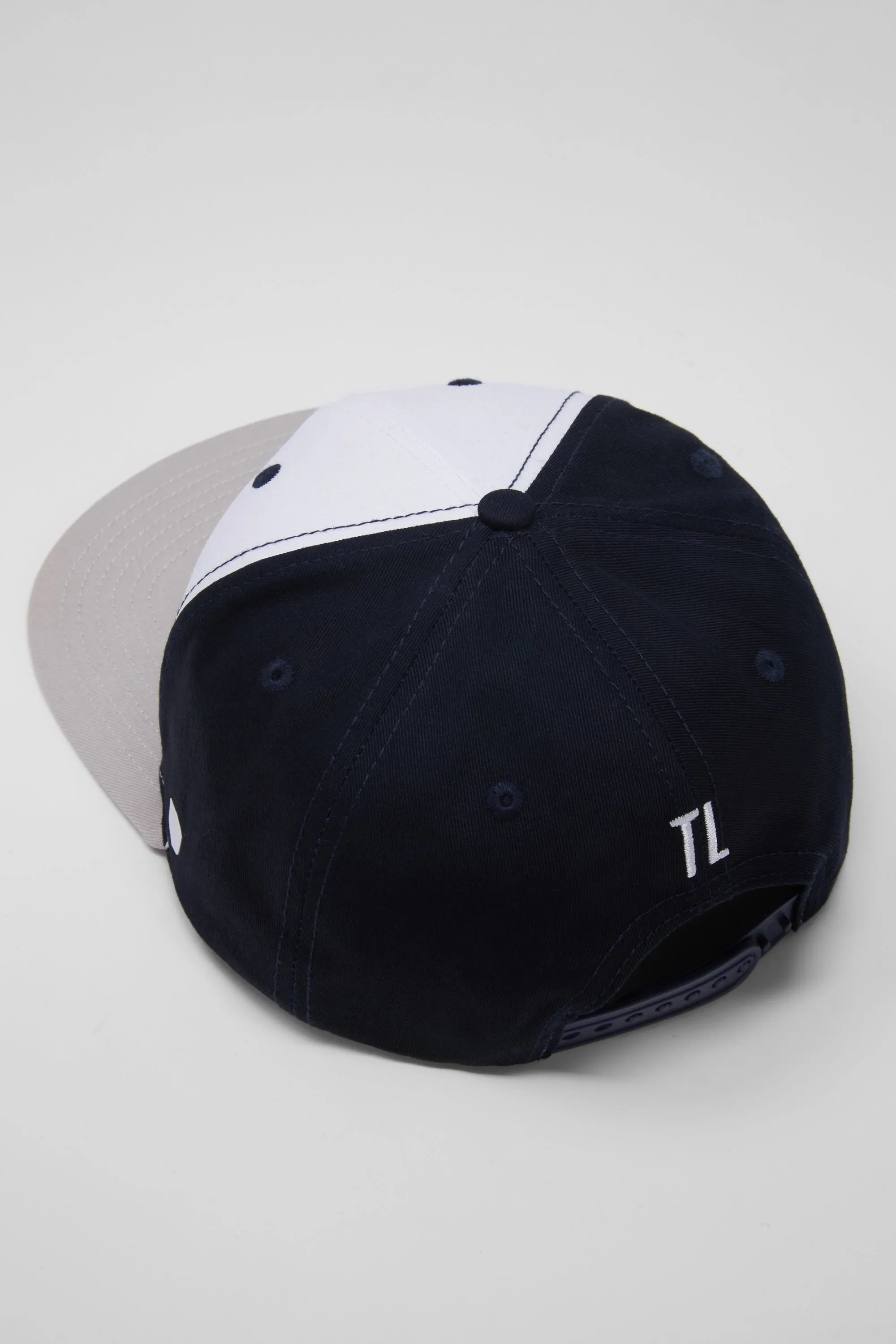 LIQUID CREST 5 PANEL COLOR BLOCK HAT