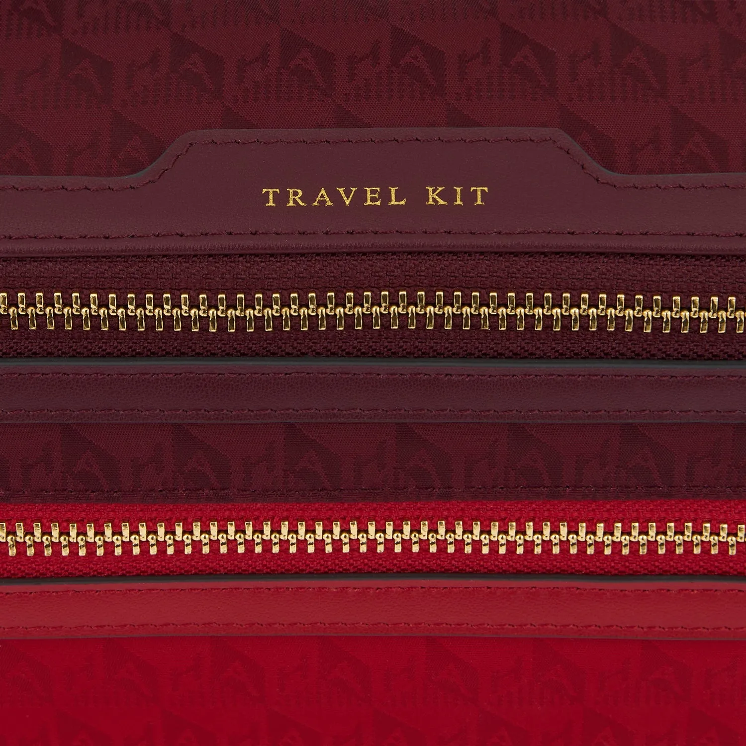 Logo Travel Kit